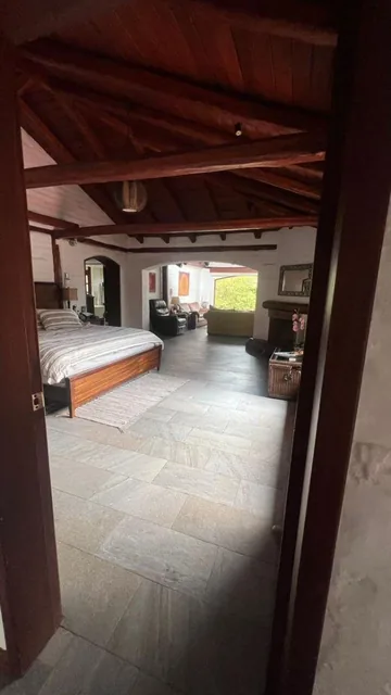 Casa Estilo Hacienda en Cumbaya — imagen 3