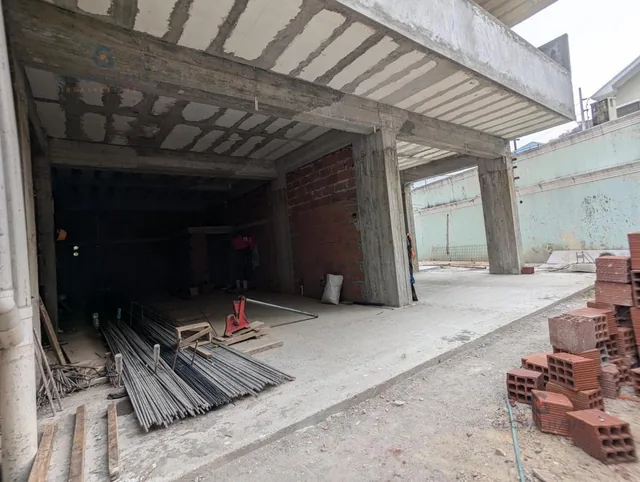 Venta de Local Comercial en Construccion, Los Olivos, Ceibos A. F. Guayas — imagen 2