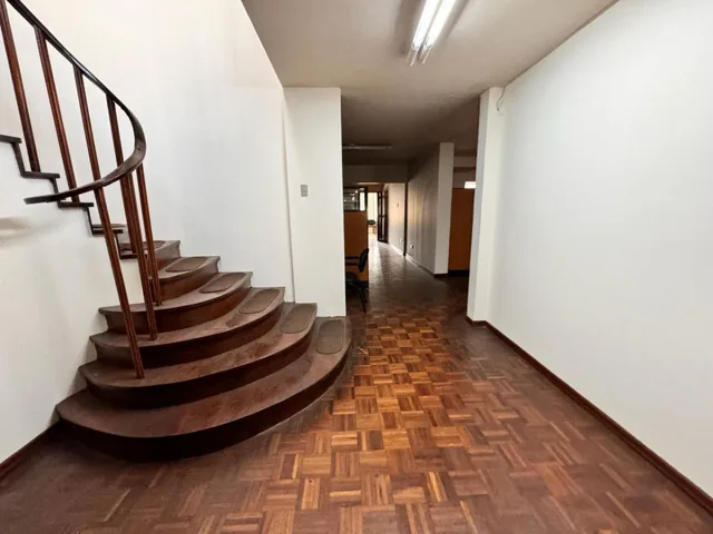 Venta o Alquiler Local Omercial / Oficina 540 m² -, Av Victor Emilio Estrada, Urdesa Central. Guayas — imagen 5