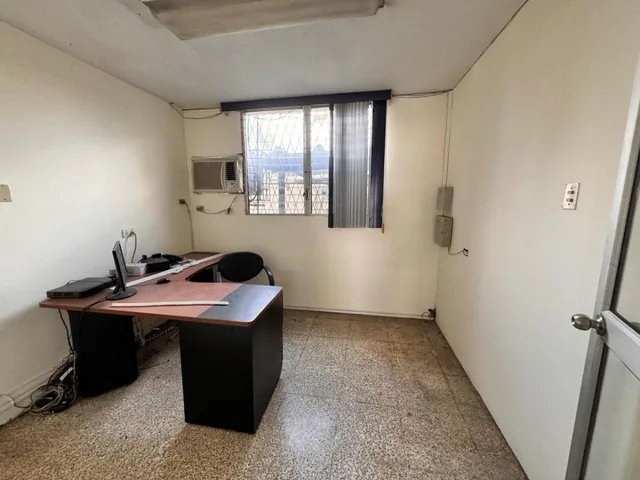 Venta o Alquiler Local Omercial / Oficina 540 m² -, Av Victor Emilio Estrada, Urdesa Central. Guayas — imagen 2
