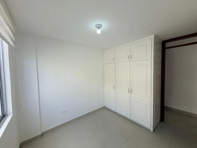 Departamento de Venta en Quito, Sector de Calderón — imagen 3