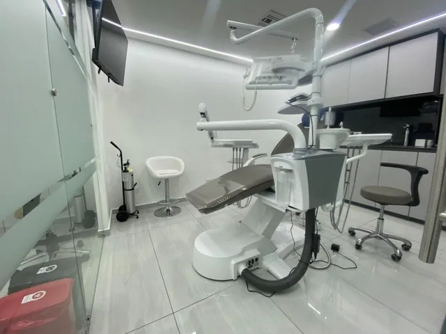Consultorio Odontologico Equipado. Provincia de Pichincha — imagen 2