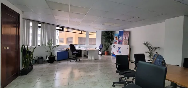 Oficina de Venta en Alpallana — imagen 5