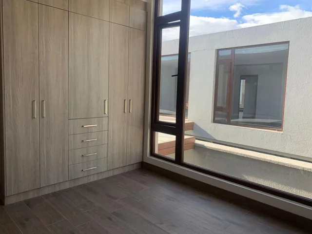 Venta Casa 187 m² Cumbayá Santa Ines en Conjunto — imagen 2