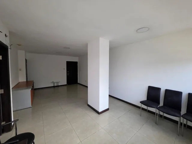 Se Vende Oficina en La Kennedy Norte, Guayas — imagen 3