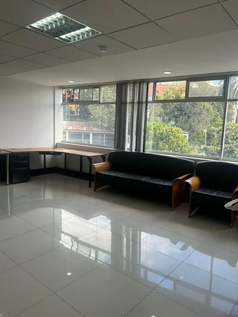 Av Atahualpa - Oficina Arriendo o Venta — imagen 5