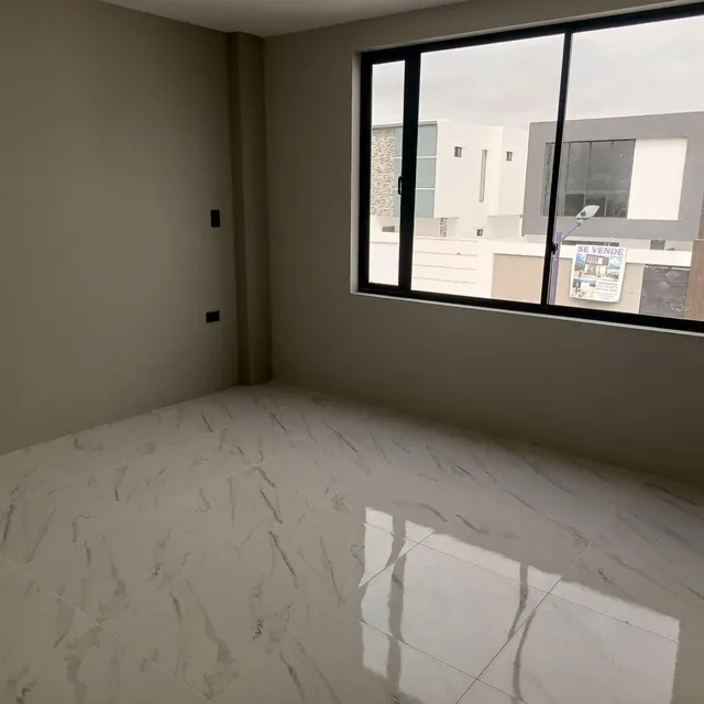 Casa de Venta en Manta Zona Sur, Manabí — imagen 2