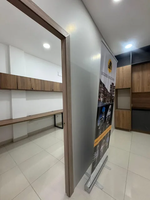 Local en Venta Ubicado en Plaza Vizcaya 1 en Samborondon, Guayas — imagen 4