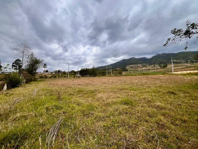 En Venta Terreno en Otavalo de 1050 m² Sector Chuchuqui, Imbabura — imagen 4