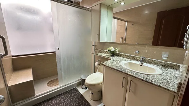 Departamento Amplio en Venta – La Carolina | Sector República de El Salvador — imagen 4