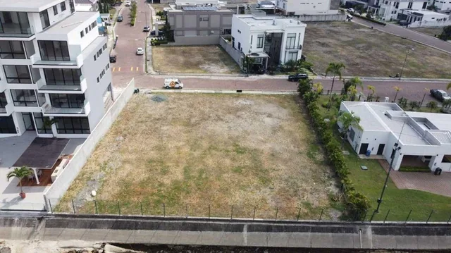 Terreno Multifamiliar en Venta Para Inversión, Guayas — imagen 5