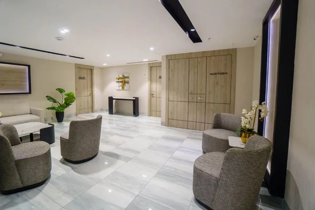 Oficina en Venta de 44,60 m² + Parqueo Platinum 1. B. Boero, Guayas — imagen 3