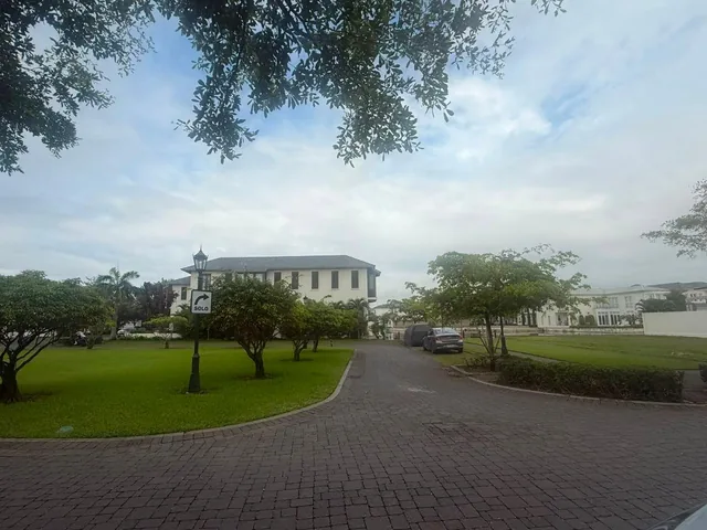 Aires de Batan Espectacular Ubicacion Terreno en Venta con Vista Al Canal 540 m², Guayas — imagen 4
