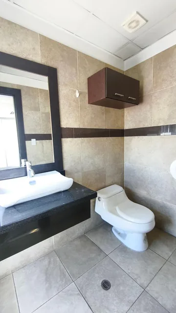 Vendo Oficina en La Pradera, Centro Norte — imagen 2