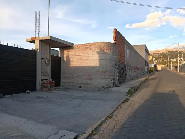 Vendo Terreno en Yaruquí, con Todos Los Servicios Básicos y Agua de Riego — imagen 4