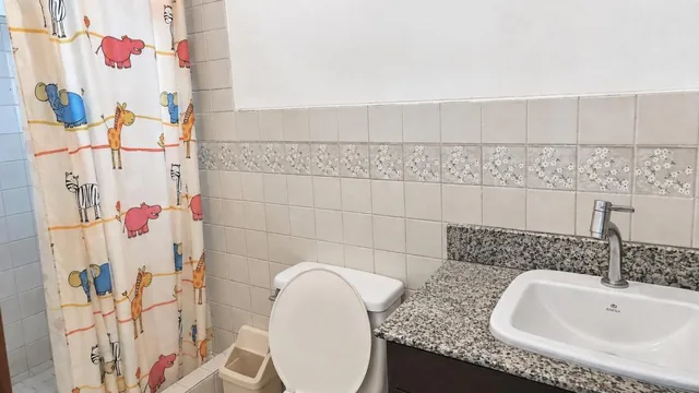 Oficina en Venta - Av Francisco de Orellana Cc Las Galerias Primer Piso Cril, Guayas — imagen 3