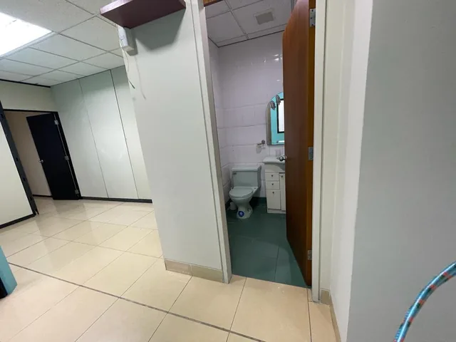 Venta Oficina Ejecutiva 259 m² Edificio Las Cámaras - Av Francisco de Orellana - Norte de Guayaquil, Guayas — imagen 4