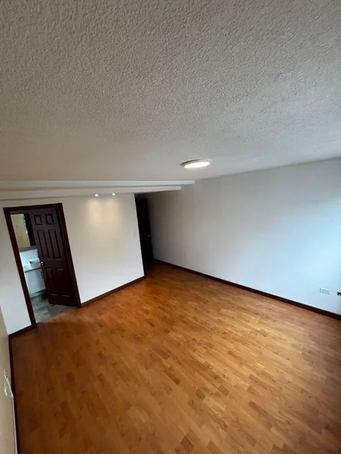 Vendo Departamento Remodelado - 3 Habitaciones — imagen 3