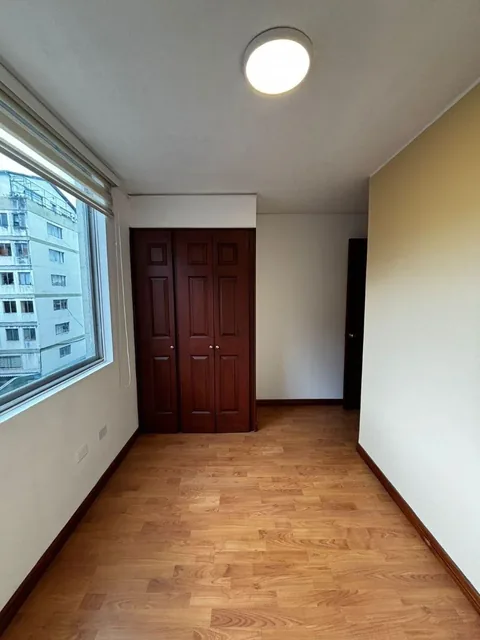 Vendo Departamento Remodelado - 3 Habitaciones — imagen 2