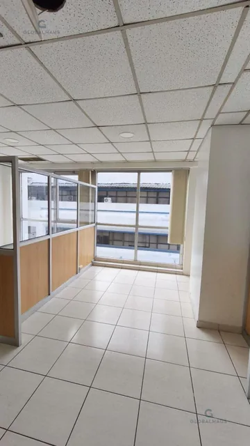 Venta Oficina con Bodega Torres de La Merced, Cordova y Junin Centro de Guayaquil, J. C. Guayas — imagen 3