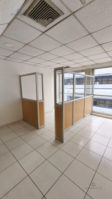Venta Oficina con Bodega Torres de La Merced, Cordova y Junin Centro de Guayaquil, J. C. Guayas — imagen 2