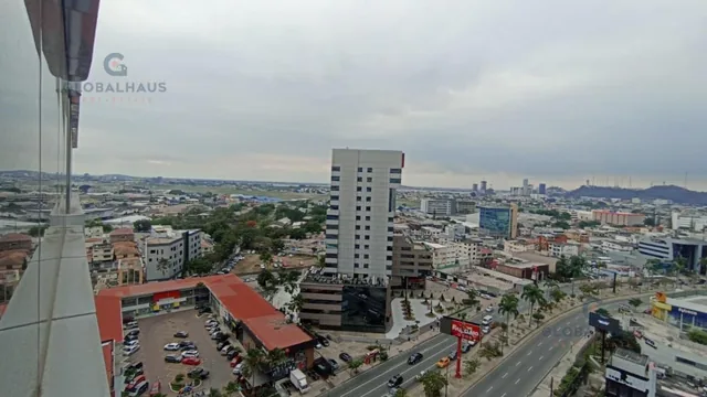 Venta Oficina Torre Millenium Av León Febrés Cordero, 42,93 m², m. Z. Guayas — imagen 2