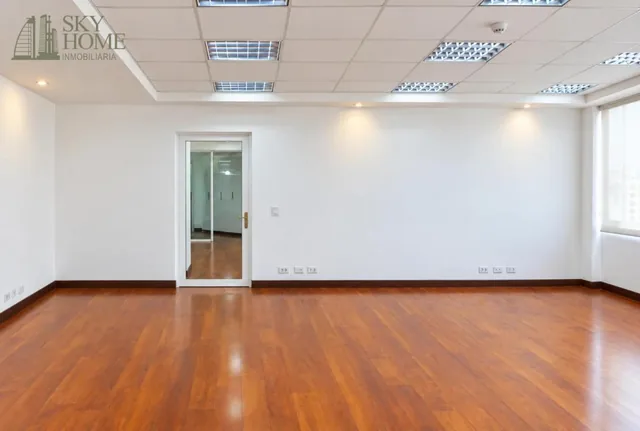 Renta o Venta Oficina Corporativa 120 m² – Shyris y Naciones Unidas — imagen 2