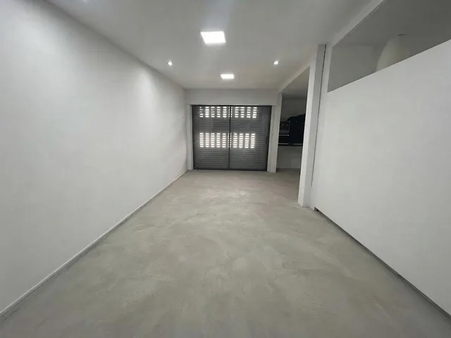 Venta 10 de Agosto Colon Local Comercial 280 m² Una Sola Planta — imagen 2
