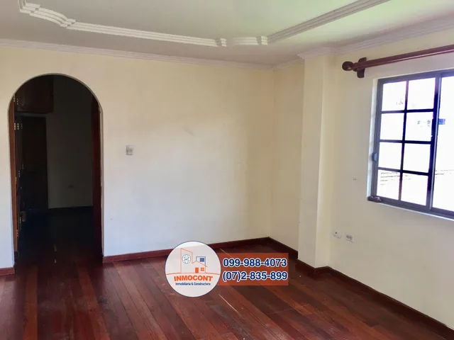 Se Vende Amplia Casa con Área Verde Ideal Para Institución sector Misicata a Una Cuadra de La Vía, Azuay — imagen 3