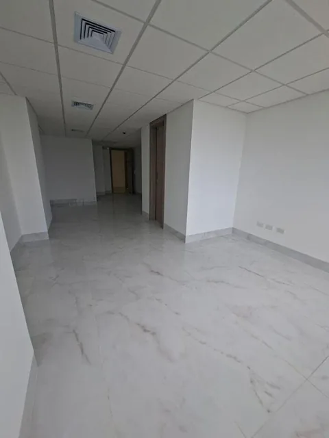Vendo Oficina en Torres Millenium Av Francisco de Orellana, Guayas — imagen 4