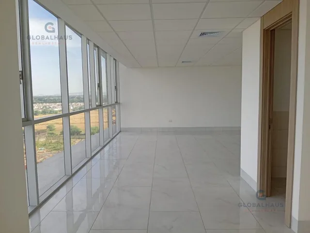 Venta/alquiler Oficina en León Febres Cordero Ribadeneyra Daule, K. S. Guayas — imagen 5
