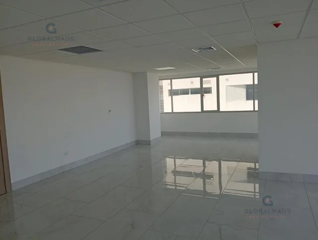 Venta/alquiler Oficina en León Febres Cordero Ribadeneyra Daule, K. S. Guayas — imagen 2