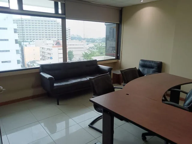 Vendo Oficina en El Edificio Torres del Norte, Guayas — imagen 3