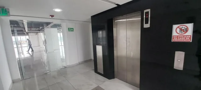 Oficina de Estreno en Venta en La Av de Las Américas, Guayas — imagen 2