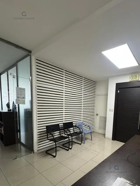 Venta de Oficina en Kennedy Norte, 196 m², Cerca de Sri R. Y, Guayas — imagen 2