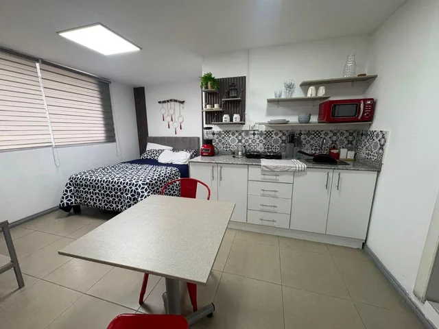 Propiedad Para Inversión | 4 Espacios + 2 Parqueaderos | Cerca de Portal Shopping — imagen 4
