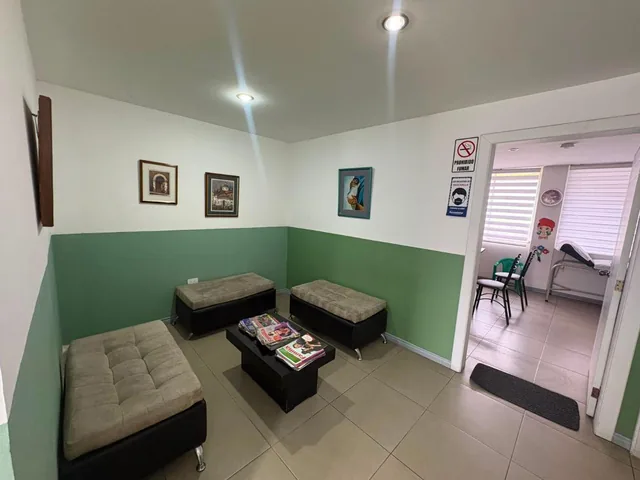 Propiedad Para Inversión | 4 Espacios + 2 Parqueaderos | Cerca de Portal Shopping — imagen 2