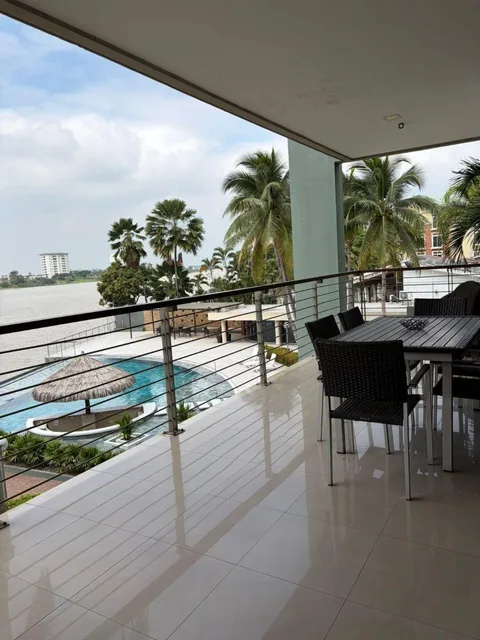 Samborondón Km 4.5 Departamento Vista Al Río en Venta, Guayas — imagen 4