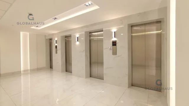 Venta Oficina de Estreno en Torre Millenium, Av, Fco de Orellana, 39,66 m² m. Z. Guayas — imagen 5