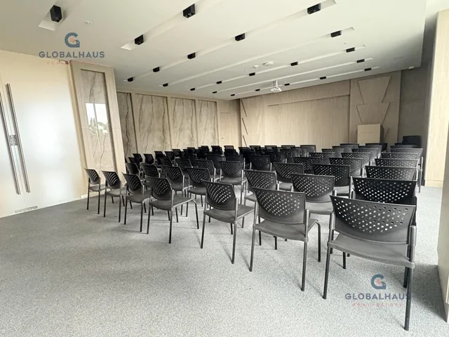 Venta Oficina de Estreno en Torre Millenium, Av, Fco de Orellana, 39,66 m² m. Z. Guayas — imagen 2