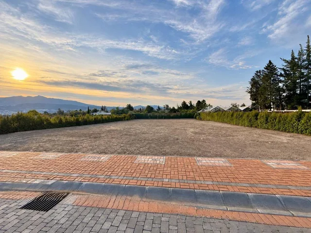 Vendo Terreno Plano de 1030 m². en Puembo - Excelente Ubicación — imagen 2