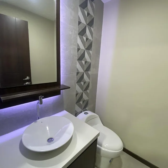 Venta Casa Moderna a Estrenar, 3 Dorm., Sector La Pampa — imagen 5
