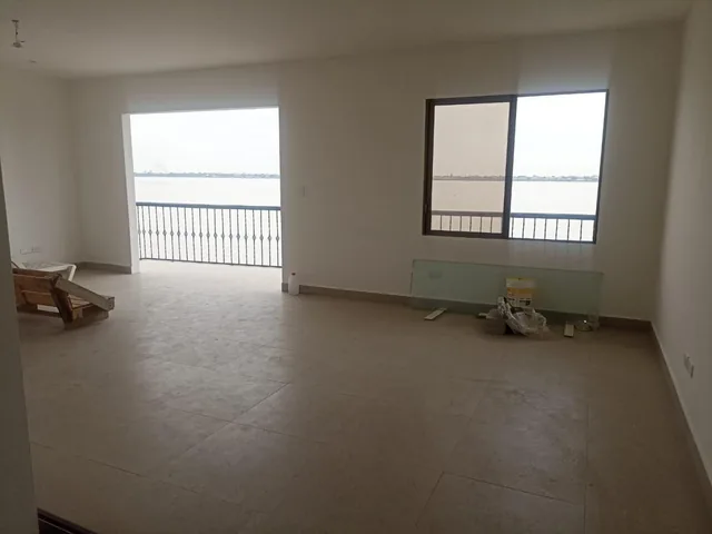 Vendo Casa en Urb. Aquamarina - Samborondon. Guayas — imagen 4