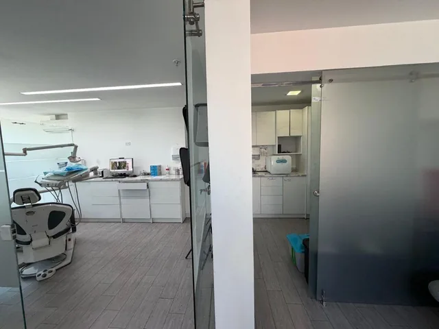 Venta Oficina en La Carolina en La Av Shyris — imagen 2