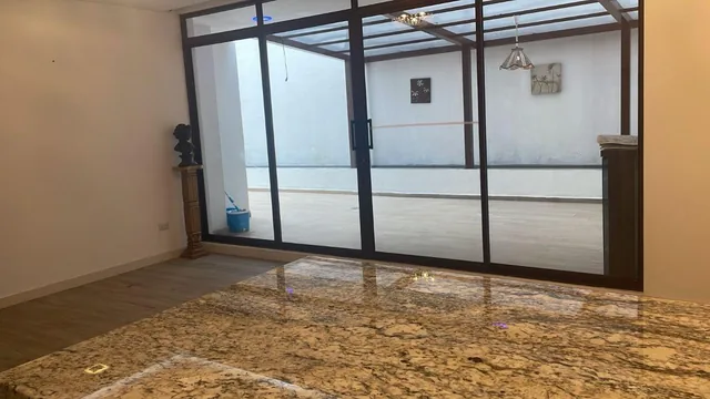 Venta Departamento Planta Baja Terraza Dos Dorm. Piscina Primavera Cumbaya — imagen 3