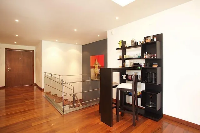 Departamento Duplex de Venta en El Corazón de Cumbaya — imagen 4