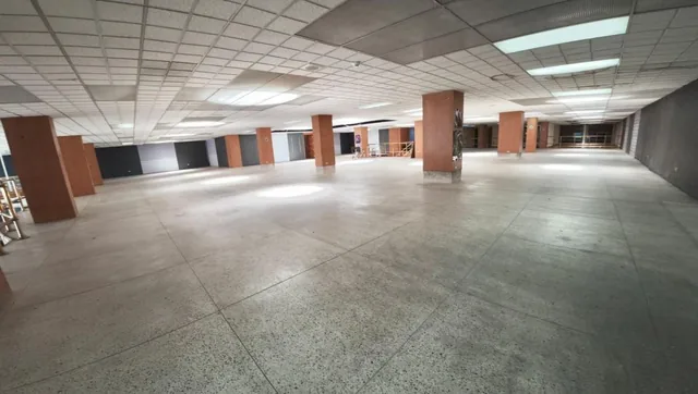 Local en Venta Av Amazonas Sector Plataforma Gubernamental 2.559 m² $2`800.000,00 — imagen 3