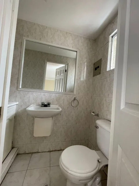 Hermosa Casa en Conjunto Jardines de Carcelén de 133 m — imagen 3