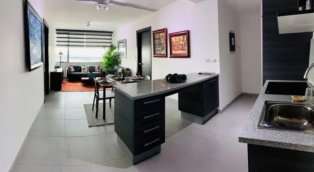 Norte de Guayaquil, Vendo Departamento 2 Dorm. Sin Muebles Vista a Ciudad, Guayas — imagen 4