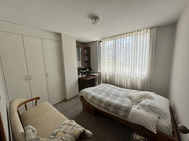 Departamento Tres Dorm. en Venta en La Carolina — imagen 3